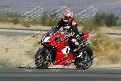 media/Jan-13-2024-SoCal Trackdays (Sat) [[9c032fe5aa]]/Turn 14 (10am)/